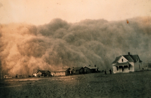 Dust storm approaching Stratford, Texas 